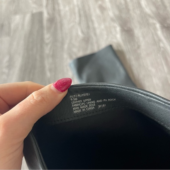 Steve Madden ARCHERS Black Leather Boots - Picture 12 of 13